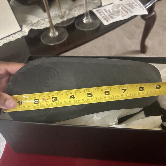 Authentic Gucci monogram women’s slides size 36 - Picture 6 of 7